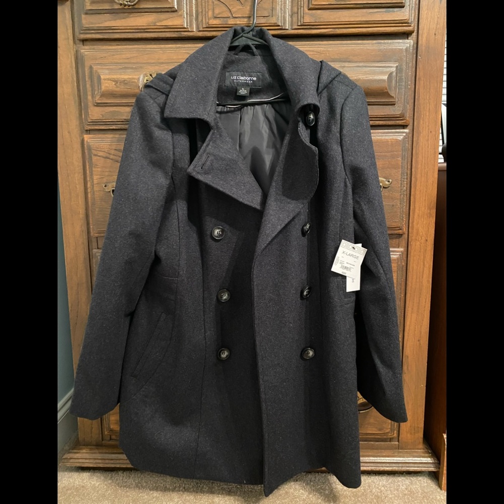 Liz Claiborne Outwear